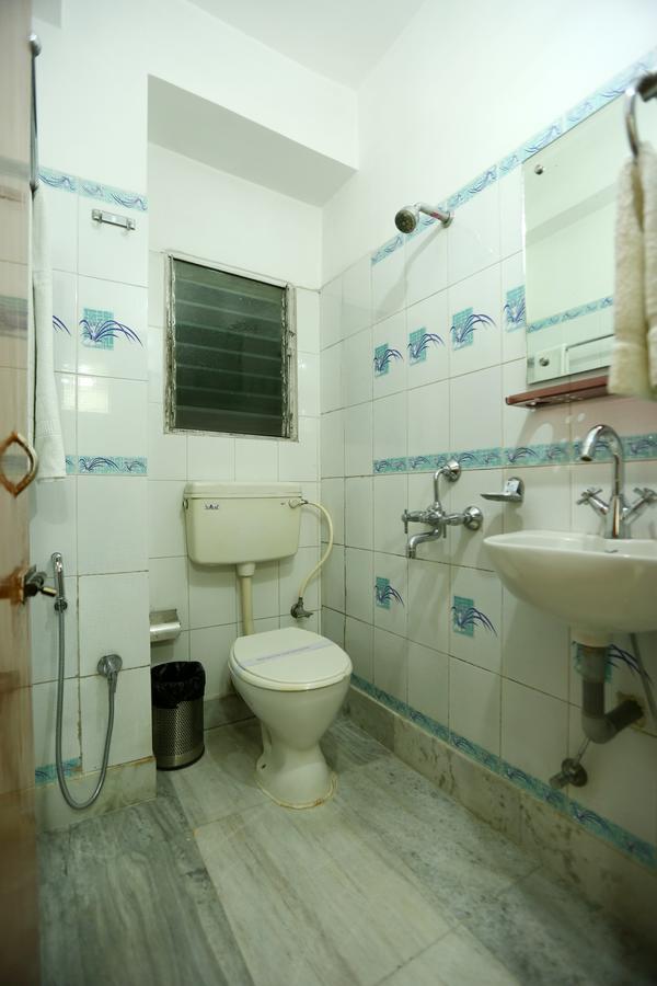 Hotel Sunview International Γουβαχάτι Εξωτερικό φωτογραφία